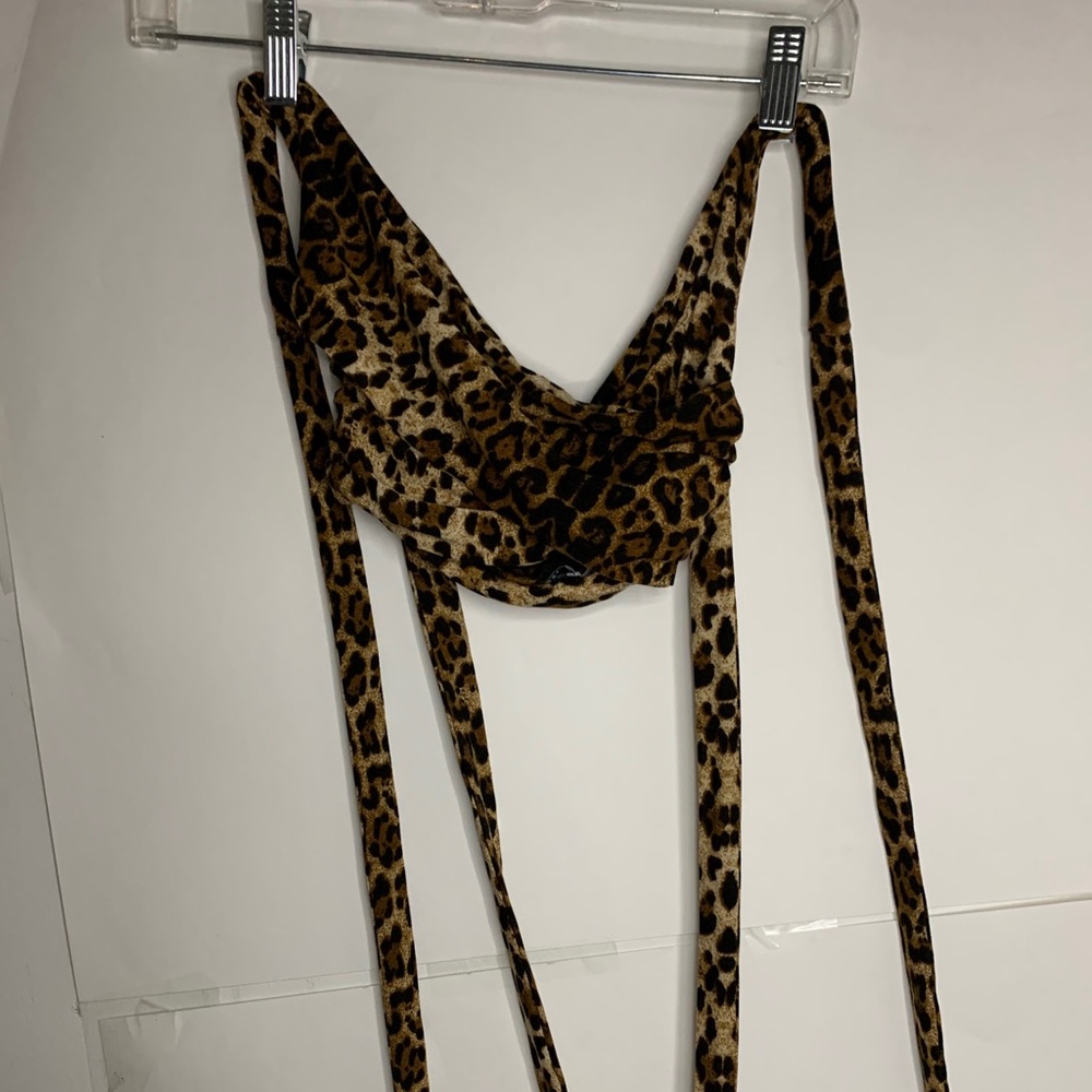 SWIPE FOR MODEL PHOTO|| TIGERMIST CROP TOP